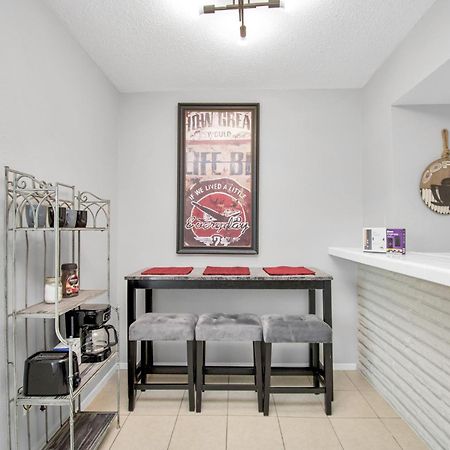 Unique Heights 1Br Apt Sleeps 4 Appartement Houston Buitenkant foto