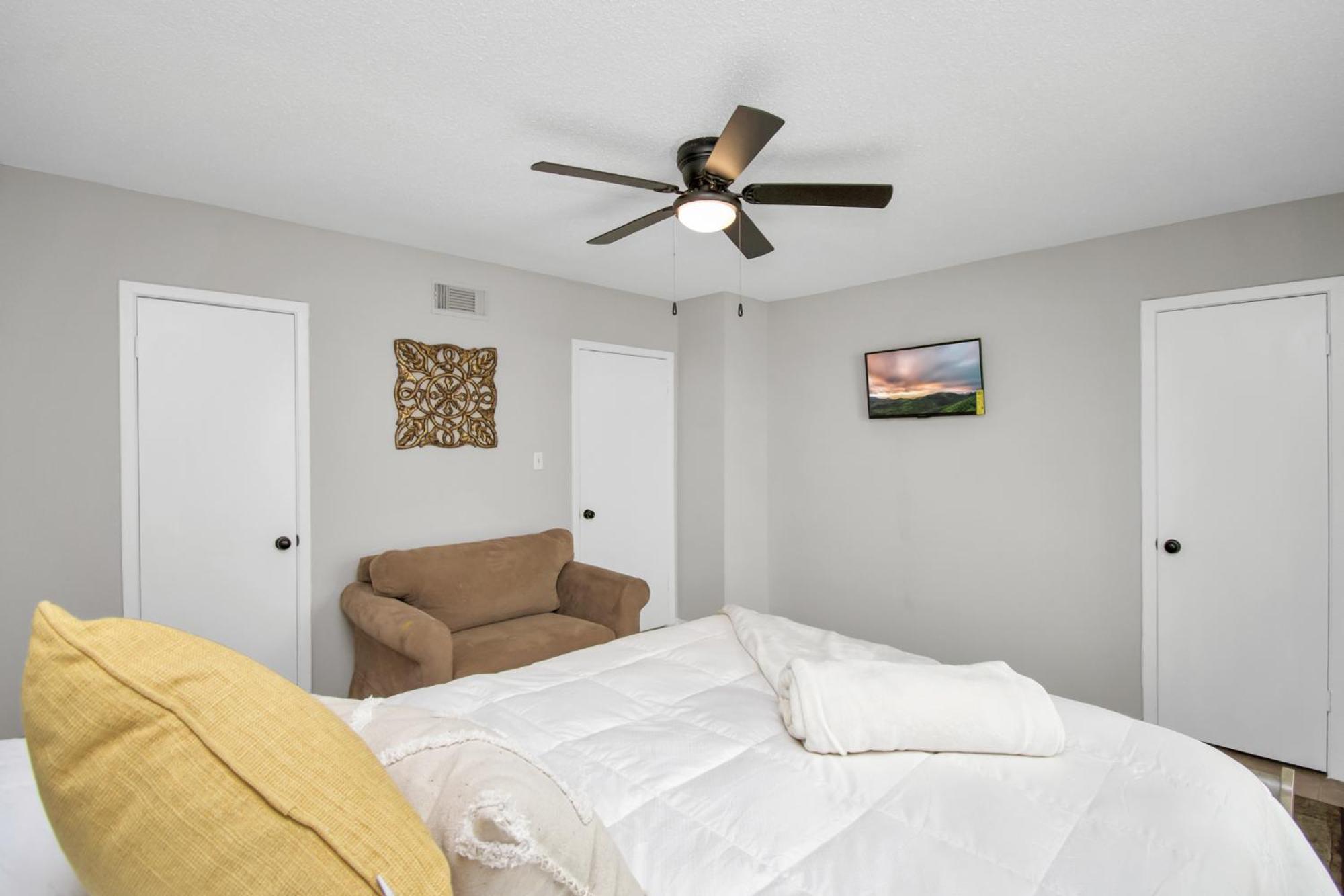 Unique Heights 1Br Apt Sleeps 4 Appartement Houston Buitenkant foto